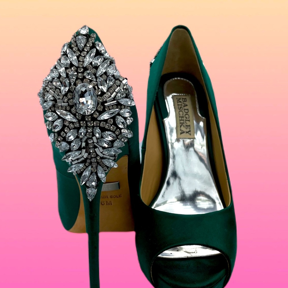 Badgley Mishka pumps